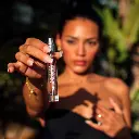 4ABW_EYE-OF-LOVE_PHEROMONE_PARFUM_BODY-SPRAY_FEMALE_MORNING-GLOW_10ML_007.webp